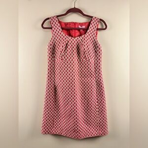 Lilly Pulitzer Adriana Dress in Island Coral
Scallop Jacquard